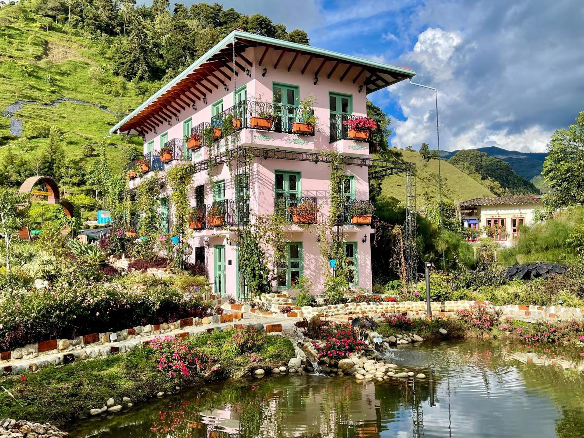 Hotel Lago Valdivia Jardín Eksteriør billede